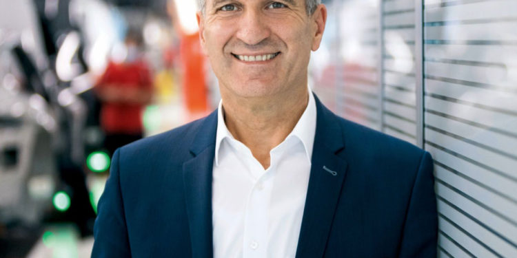 Albrecht Reimold: In five years, half of all new Porsche cars will have an electric motor