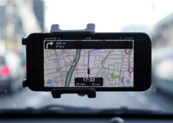 Google Maps will notify users when they will enter a Low Emissions Zone