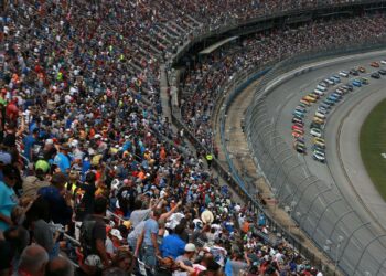 Motorsports fans falling in love with electric vehicles