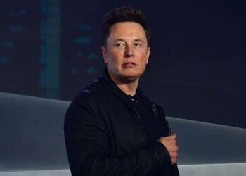 Elon Musk explica el por qué Tesla sigue aumentando los precios de sus vehículos