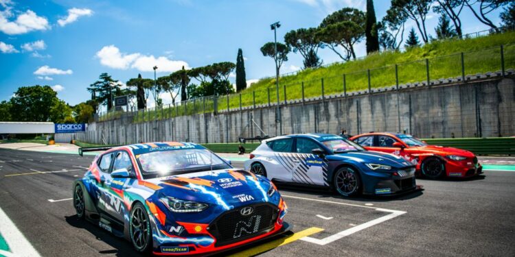 Everything you need to know about the Pure ETCR, a 100% electric touring car series