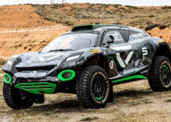 Rain of sponsors and sustainable plans: The Extreme E catapulted Veloce Racing