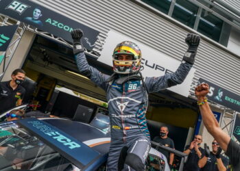 Mikel Azcona made history in the Pure ETCR