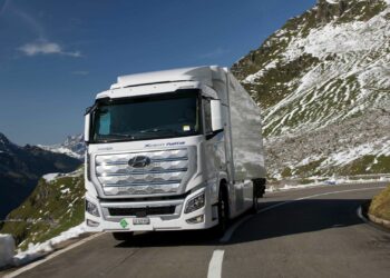 Hyundai’s hydrogen fuel cell truck reaches 1 million kilometers traveled