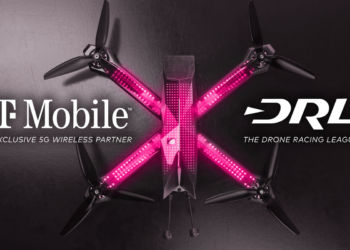 Drone Racing League y T-Mobile aprovecharon evento de Grandes Ligas para lanzar el primer dron habilitado para 5G
