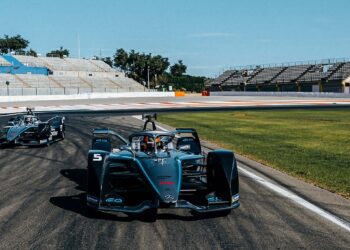 Mercedes CEO: Team Exit is an Opportunity for Formula E to Redefine the Competition