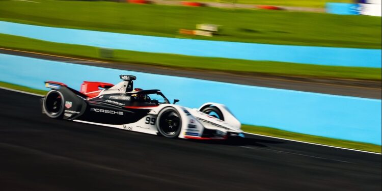 Formula E Contributed Against the Global Waste Crisis