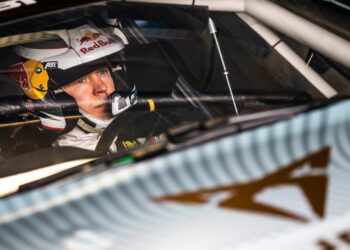 Mattias Ekström Unveils all that Lies Behind an Extreme E Team