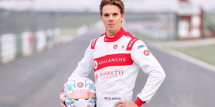 Oliver Askew será compañero de Jake Dennis en Avalanche Andretti