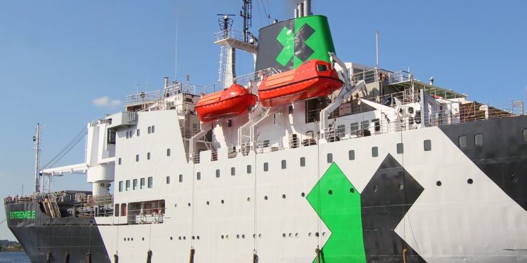 Extreme E Machinery arrives to UK for Grand Finale