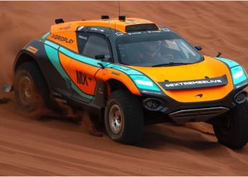 This is How McLaren XE Performed on Extreme E Debut