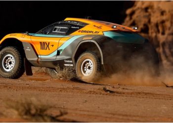 McLaren Agrees with Google as Team Sponsor for Extreme E and Formula 1