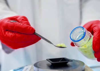 New Battery Technology Could Triple Range of Electric Vehicles