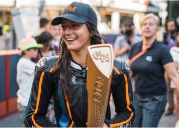 Sara Cabrini and The Epic First Win Battle in eSkootr Championship: “No, This Time You Don’t Pass Me!”