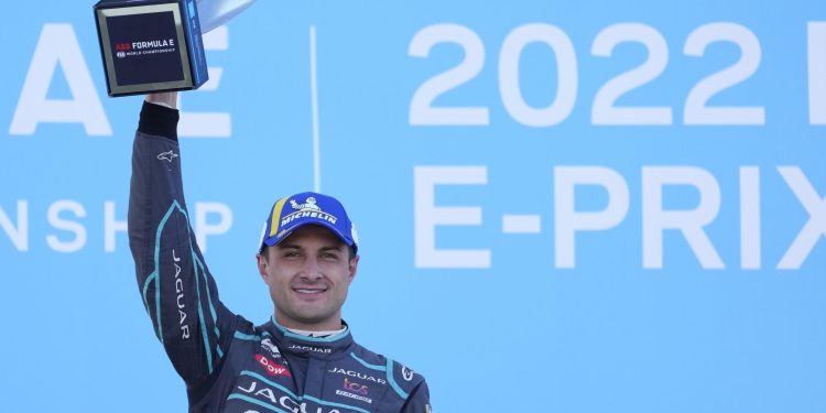 Mitch Evans Assures that Formula E is Stronger than F1