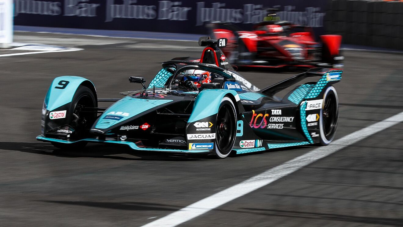 Rom racing. Formula e 2022. Jaguar Racing f1. Формула е. Get ready гонки.