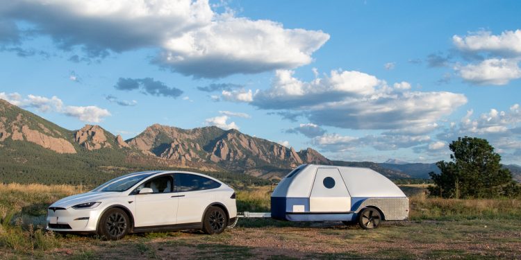 Discover “The Boulder”: A Luxury High-Tech Electric Trailer