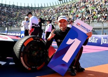 Jake Dennis Conquers the First Race of the Gen3 Era in Mexico City