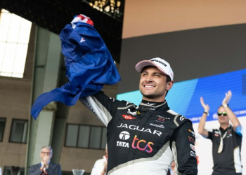 New Zealand Drivers Set the Standard in Formula E