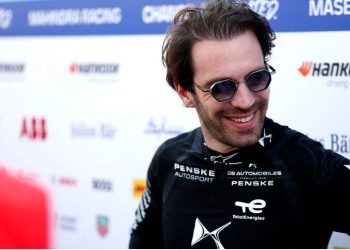 Vergne Sets Drivers’ Standings on Fire