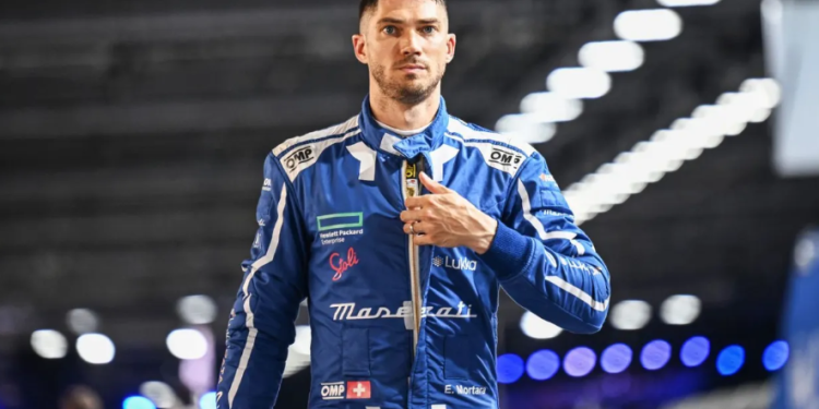Edoardo Mortara Ditches Maserati Steering Wheel