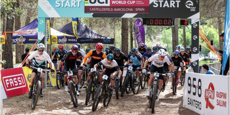 Spielmann takes her first race win, Gilloux wraps up the season with a triumphant finish