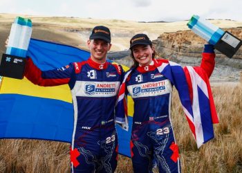 Catie Munnings and Timmy Hansen to Continue With Andretti in Extreme E 2024
