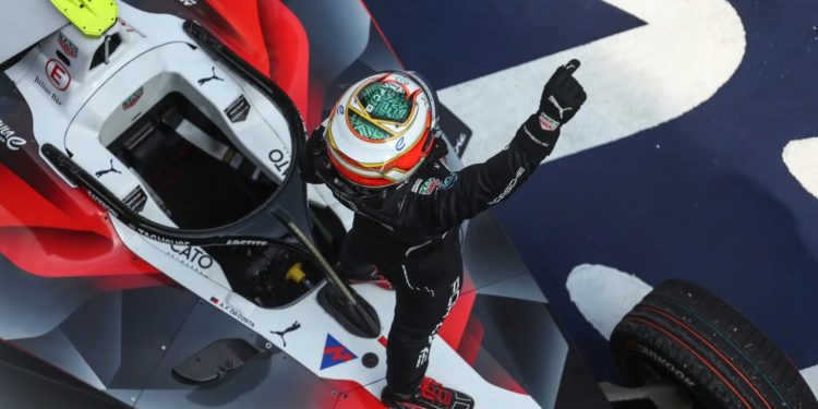 António Félix da Costa Secures Victory in Formula E Round 12