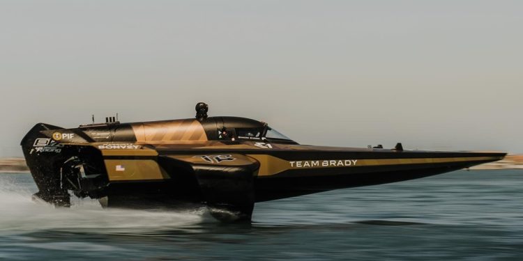Protected Seabed: E1 Series Deploys Technology for Preservation in Races