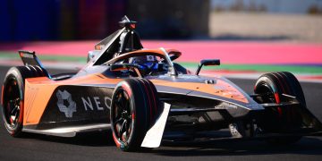 Best Free Apps to Follow Motorsports