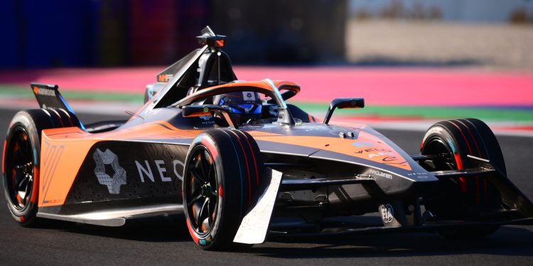 Best Free Apps to Follow Motorsports